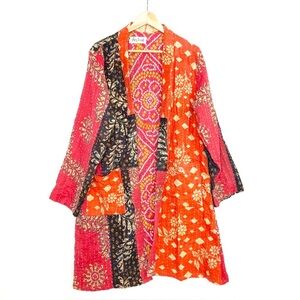 She’s 1 Oak She’s one of a kind multicolored open closure reversible kimono